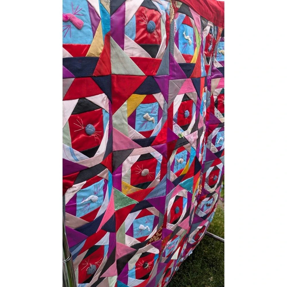 Vintage Chinese Patchwork Quilt Tapestry Red Panda Butterfly Embroidery 54x58